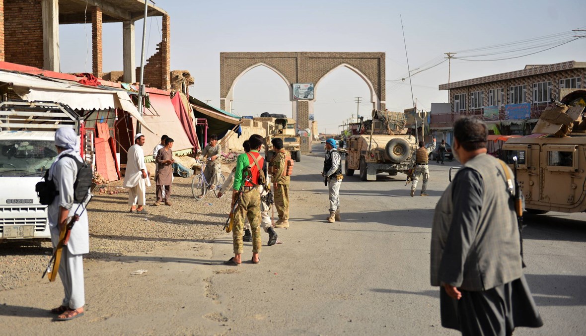 المعارك تتواصل في غزنة الأفغانيّة: مقتل 100 عنصر من قوّات الأمن