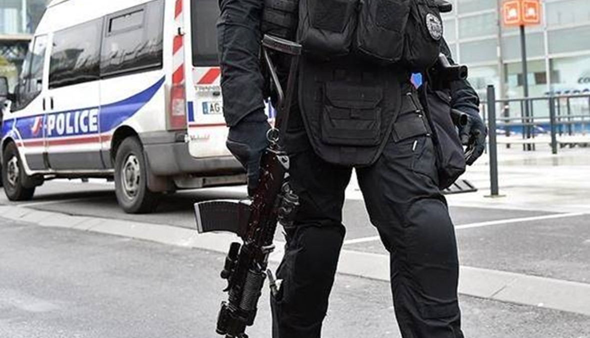 شرطي فرنسي مُتّهم بقتل سائق: "لم يمتثل لأوامره بالتوقّف"