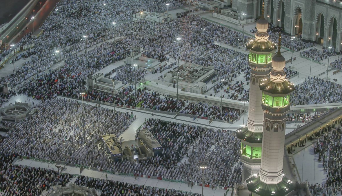 السعودية: مليونا مسلم يؤدّون مناسك الحج... وتطبيقات الكترونيّة لمساعدتهم