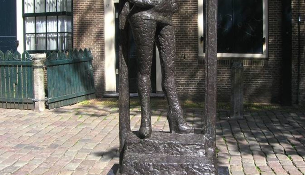تعرفوا على التمثال المخصص لتكريم النساء العاملات في الدعارة!