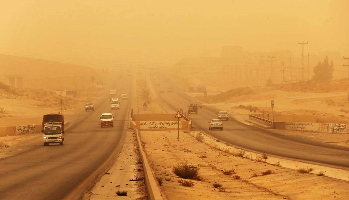 مخاطر تهدد مصر بسبب العاصفة الترابية