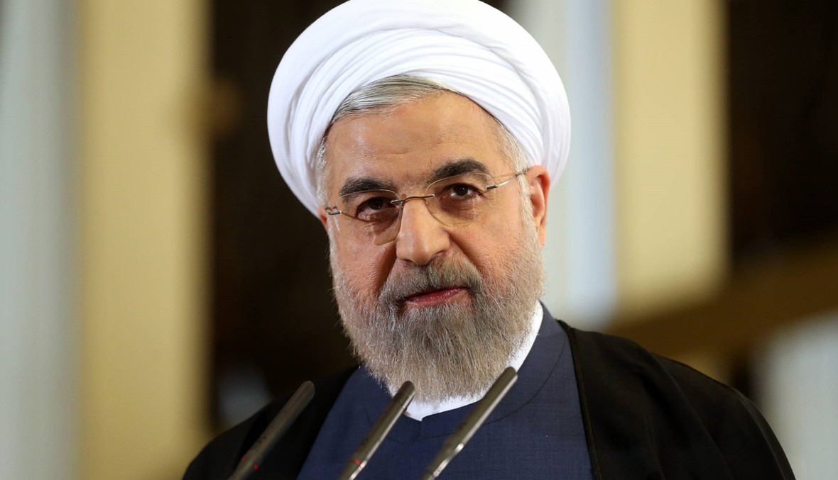 هل يَسقط النظام في إيران أم يُضحّى بروحاني؟