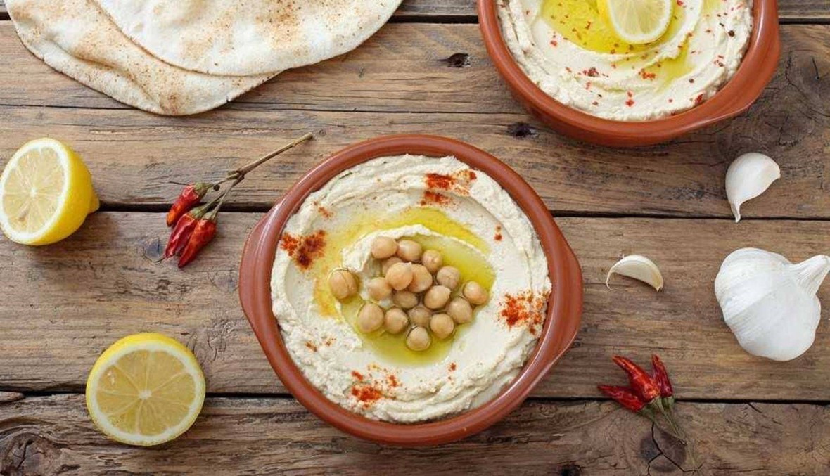 الحمص بالطحينة... هذا ما يحتويه من سعرات حرارية!