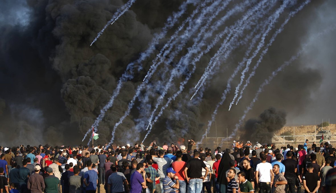 آلاف تظاهروا في مسيرات العودة: 3 فلسطينيّين يقضون برصاص الجيش الإسرائيلي
