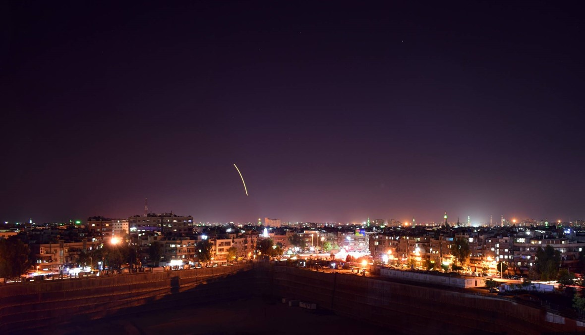"سانا": صواريخ إسرائيلية استهدفت مطار دمشق