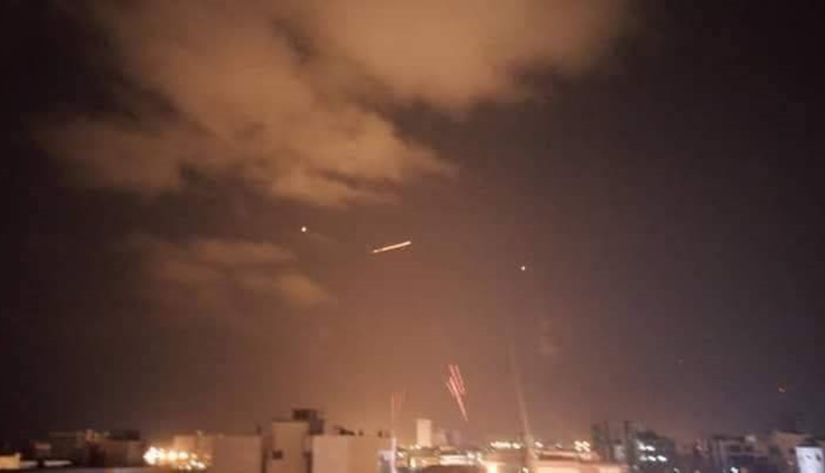 بالفيديو... قصف صاروخي يستهدف اللاذقية