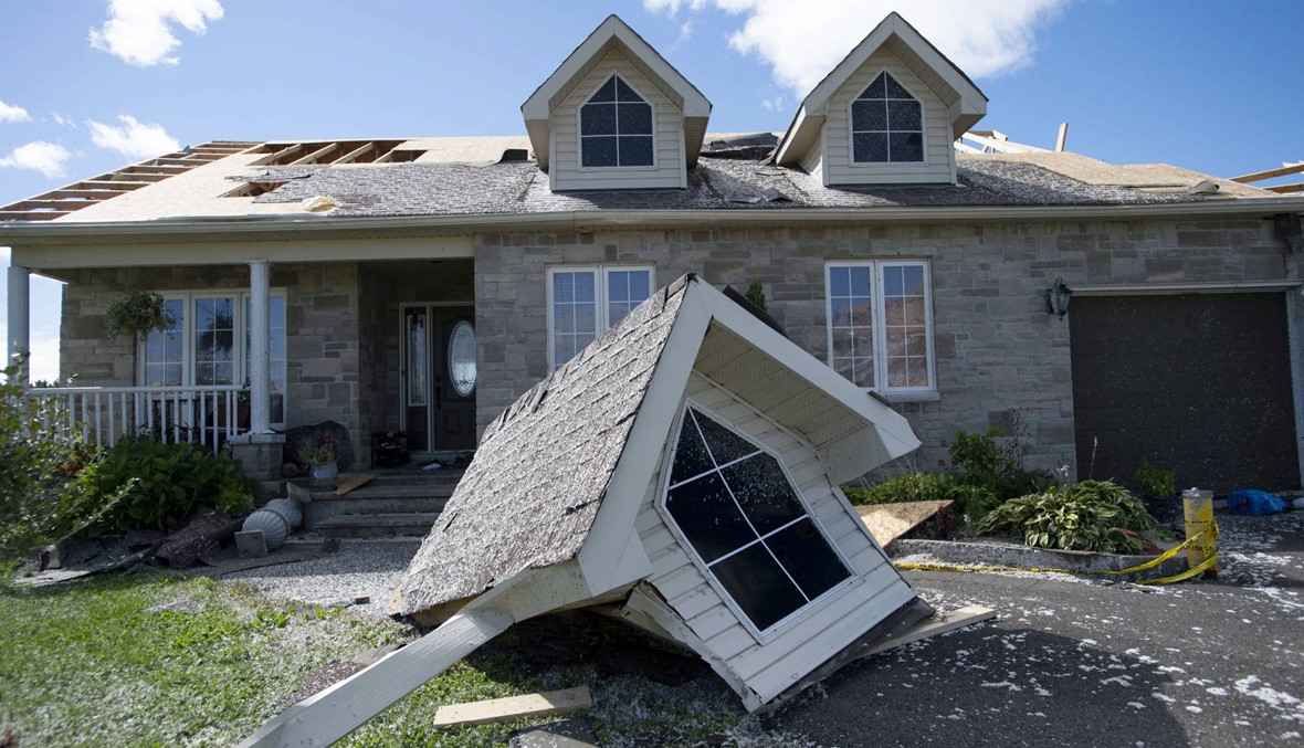 انقطاع الكهرباء عن نحو 200 ألف شخص في العاصمة الكندية ومحيطها بعد إعصار