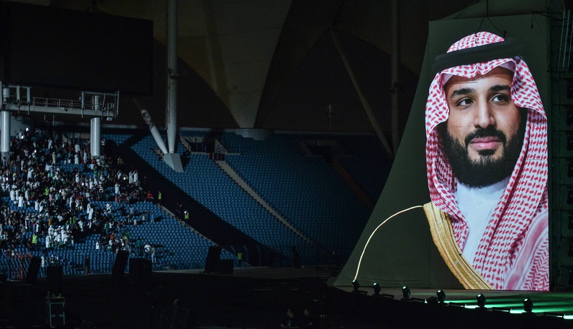 ولي العهد السعودي يزور الكويت لمحادثات بشأن قطر