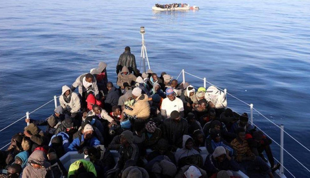 إنقاذ نحو 700 مهاجر غير شرعي قبالة إسبانيا خلال يومين