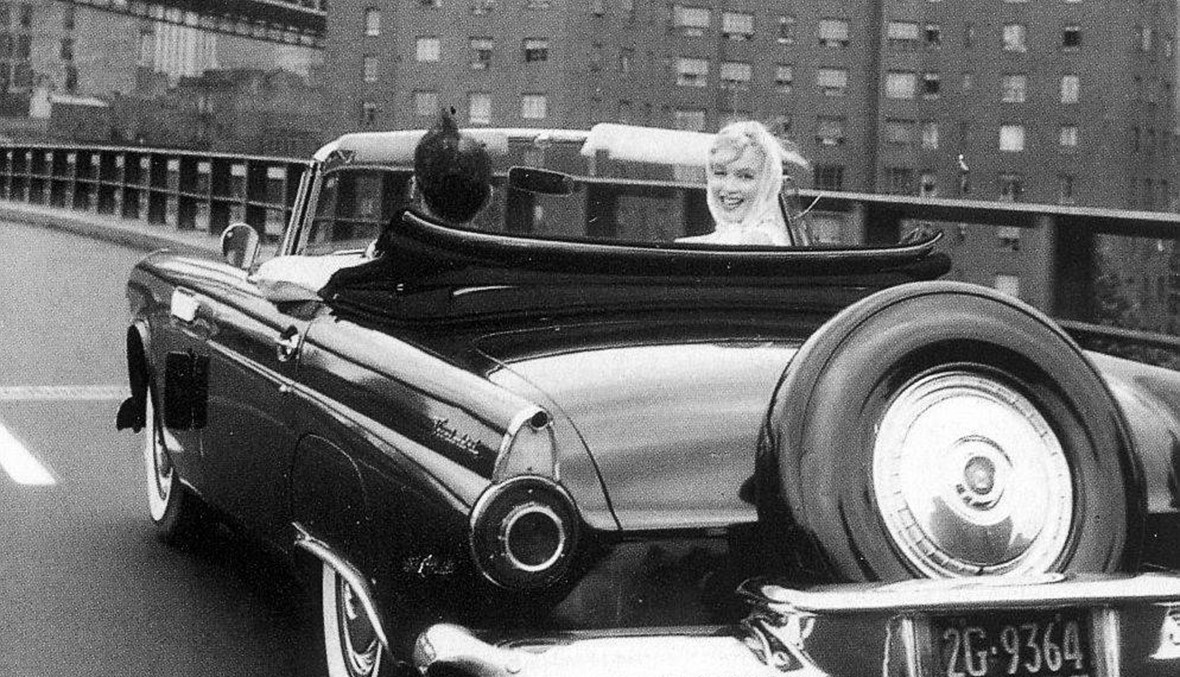 بعد 56 عاماً من وفاة مارلين مونرو تباع سيارة زفافها بسعر خيالي