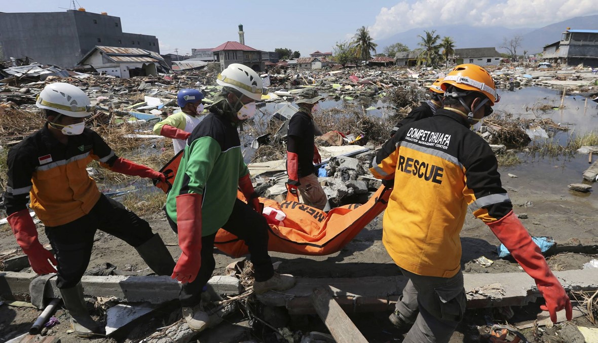ارتفاع عدد ضحايا زلزال وتسونامي إندونيسيا إلى 1407
