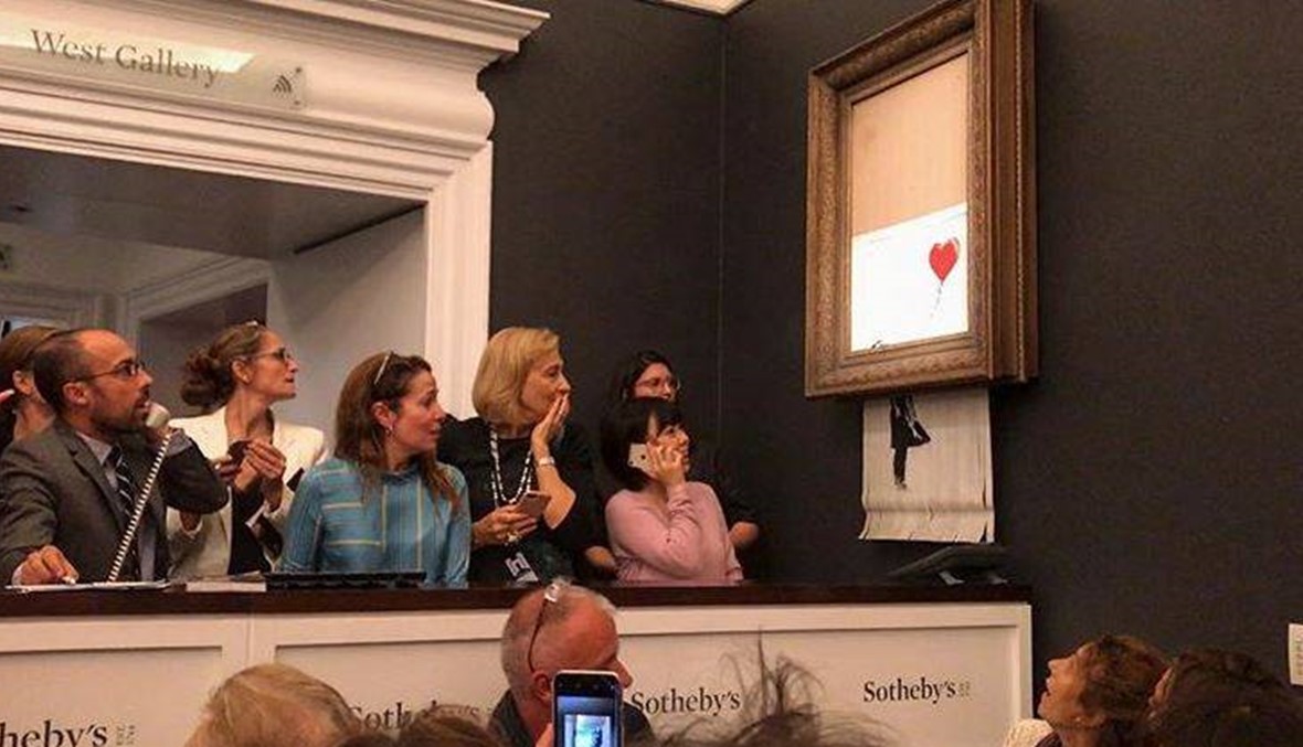 لوحة للفنان بانكسي "تمزّق نفسها" فور بيعها في مزاد!