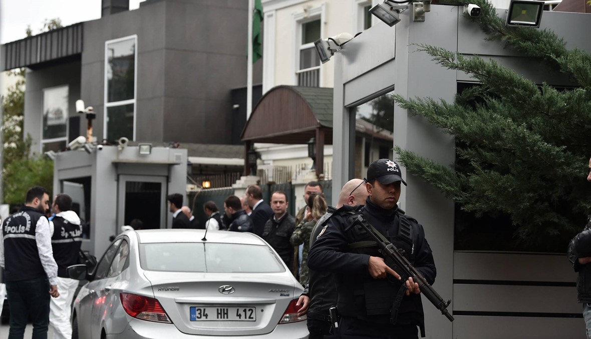 المحققون الأتراك يدخلون مقر إقامة القنصل السعودي بإسطنبول