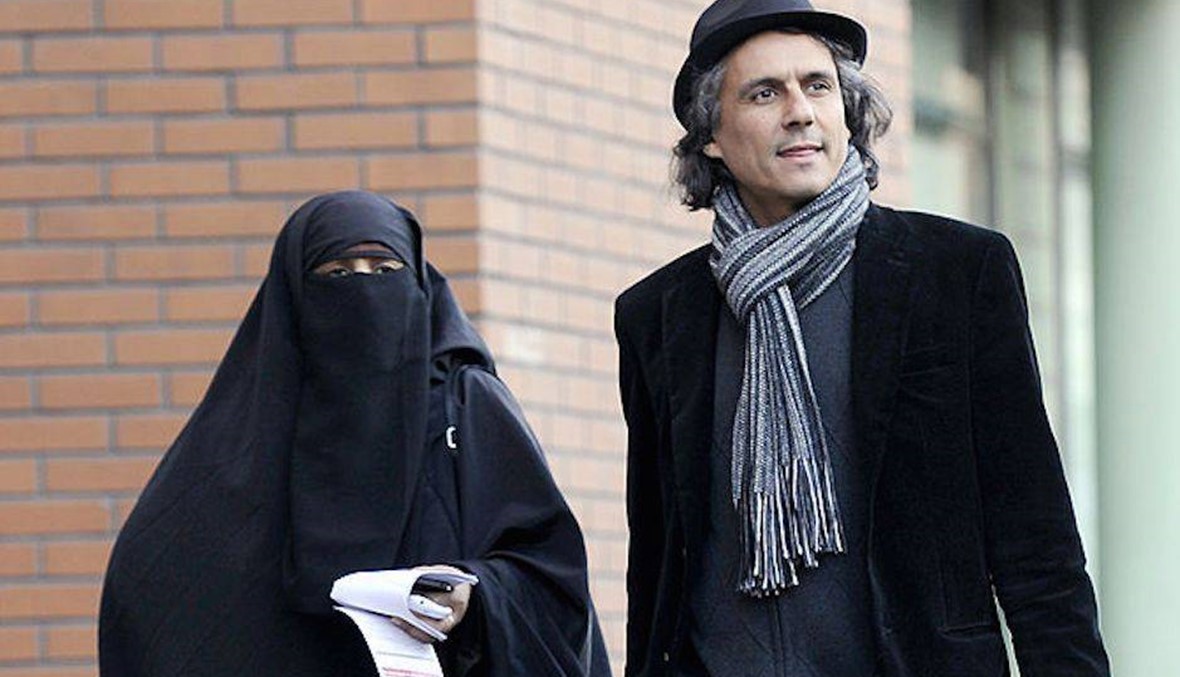 مجموعة خبراء أممية "تدين" فرنسا في قضية منع ارتداء النقاب