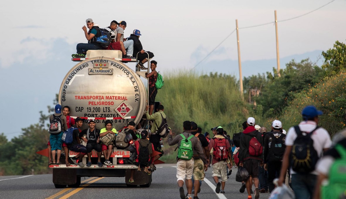 البنتاغون قد يرسل "آلاف الجنود الإضافيّين" إلى الحدود مع المكسيك