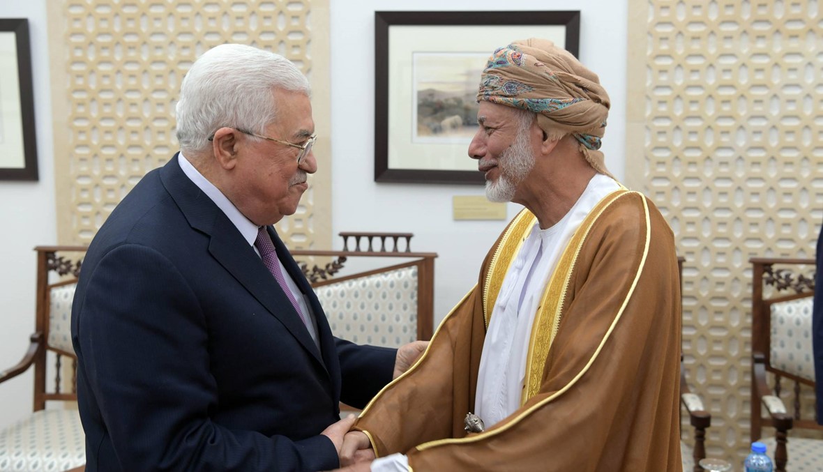 وزير خارجية عمان التقى عباس بعد زيارة نتانياهو إلى مسقط