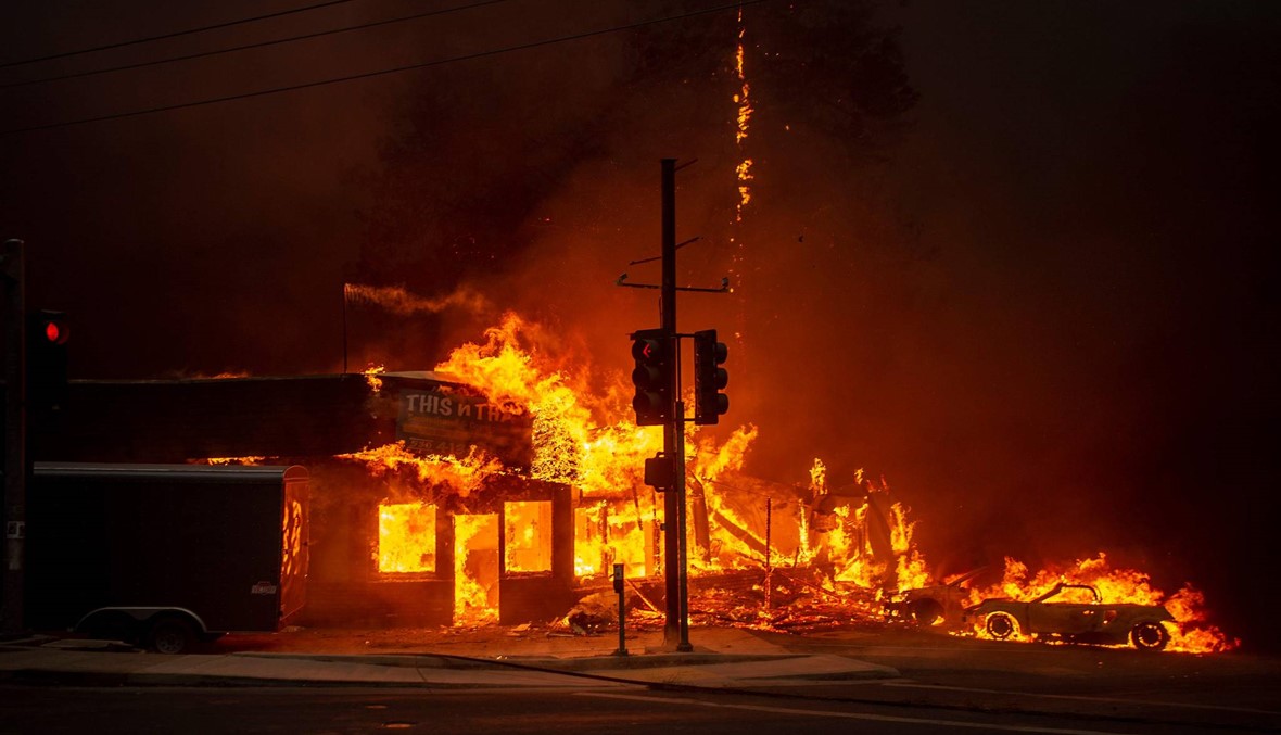إجلاء الآلاف في شمال كاليفورنيا بسبب حريق ضخم ... "كارثة بالغة الخطورة"