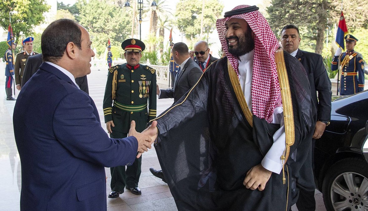 محمد بن سلمان يتوجّه إلى تونس... السيسي يؤكّد له أنّ "أمن السعودية من أمن مصر"