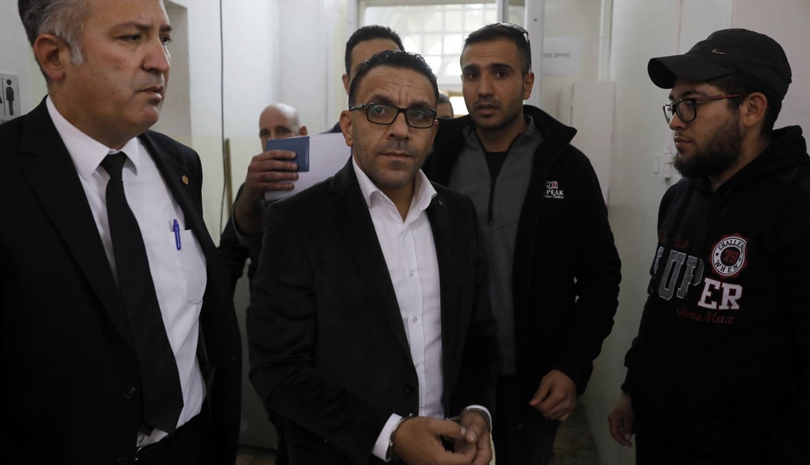إسرائيل تمدّد توقيف محافظ القدس الفلسطيني عدنان غيث