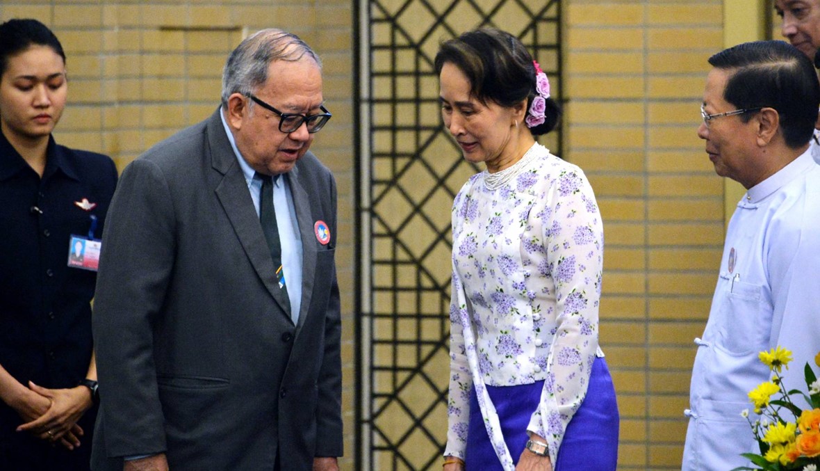 باريس تسحب من الزعيمة البورميّة أونغ سان تشي لقب "مواطنة شرف"