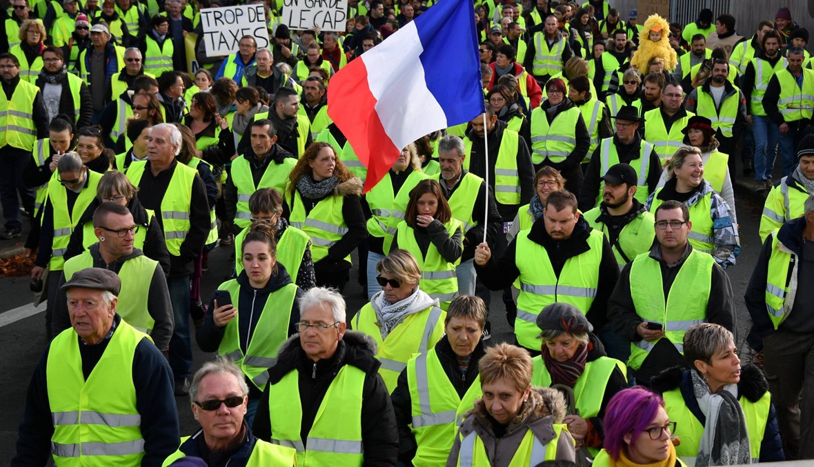 تظاهرات تعمّ فرنسا السبت: الطلاب ينضمّون إلى "السترات الصفراء"