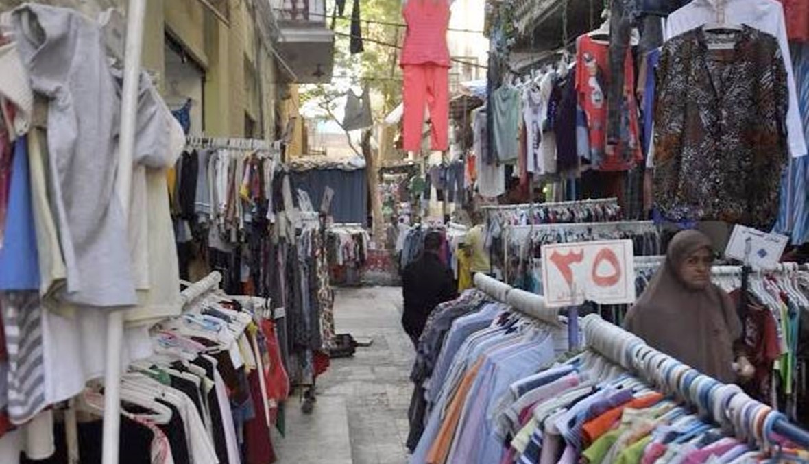 مهرجان القاهرة ينعش سوق الملابس القديمة في مصر