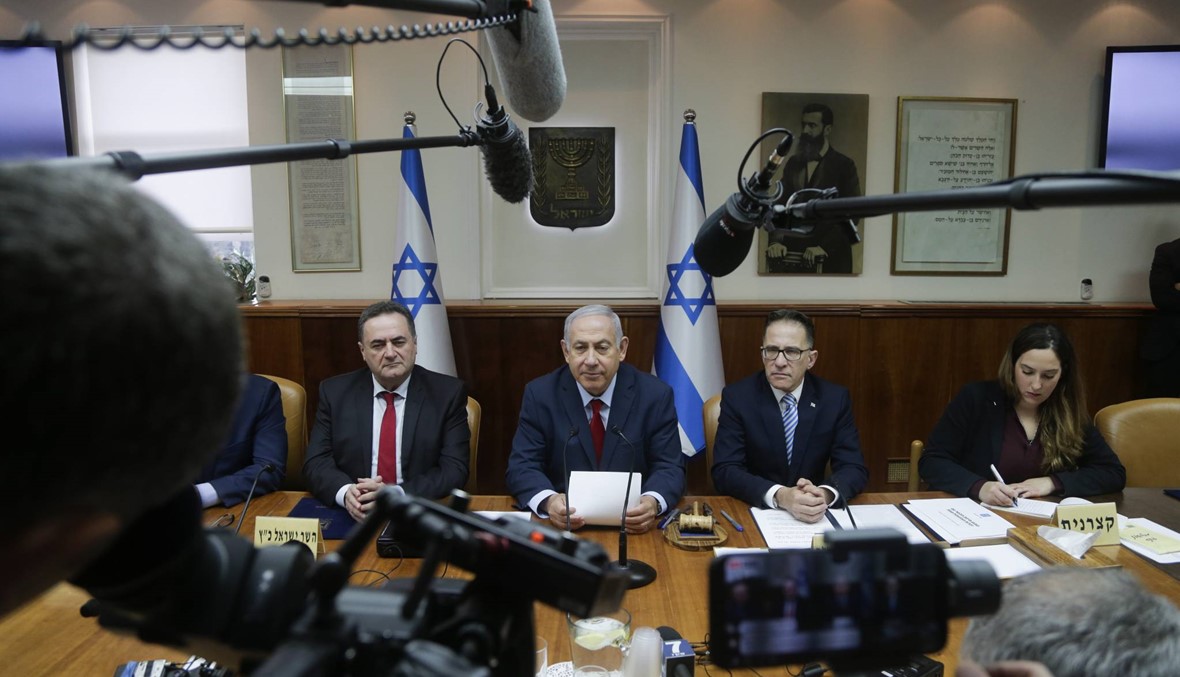 نتنياهو يعلن أنّ سلطنة عمان ستسمح لطائرات إسرائيليّة بالتحليق في مجالها الجوي