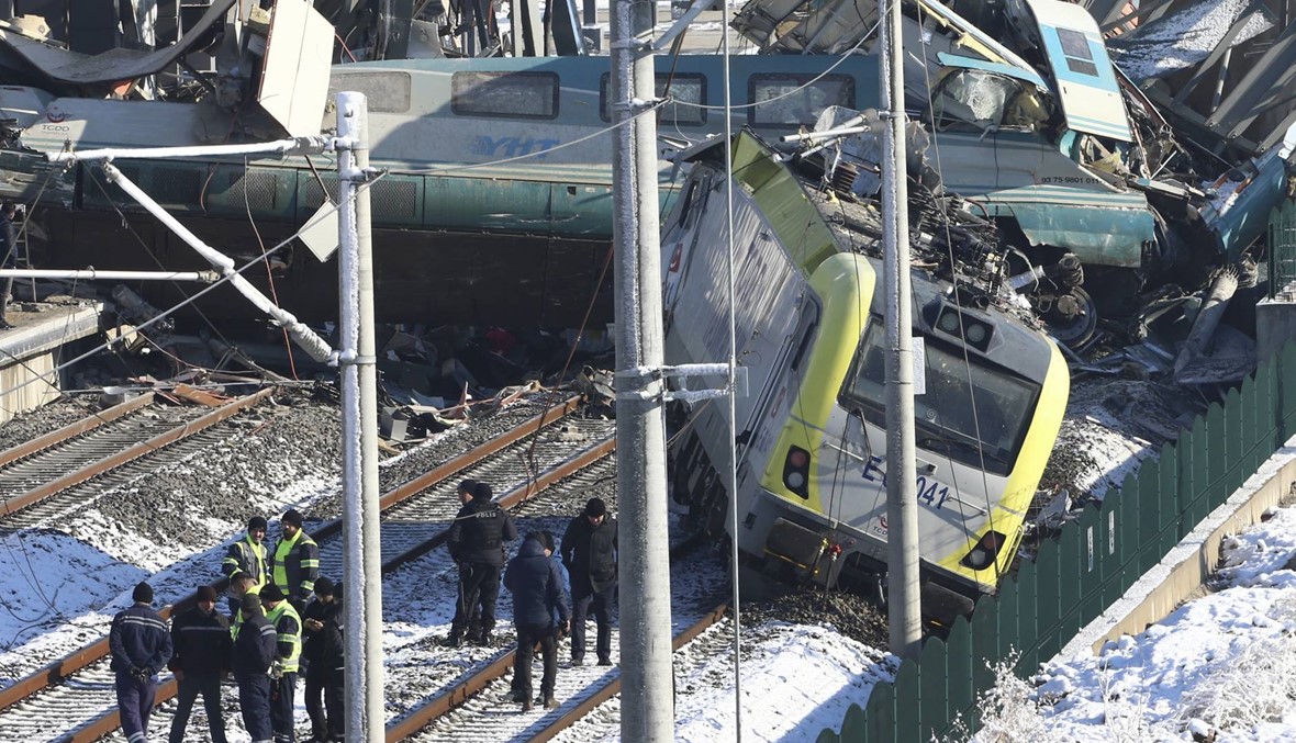 سبعة قتلى و46 جريحاً في حادث قطار أنقرة