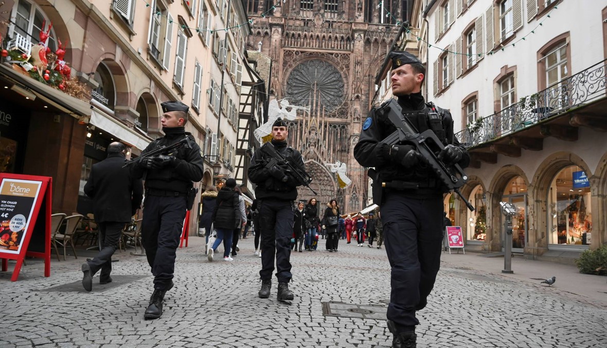 اعتداء ستراسبورغ: سوق الميلاد أُعيد فتحها... الشرطة تبحث عن  "متواطئين محتملين" مع شكات