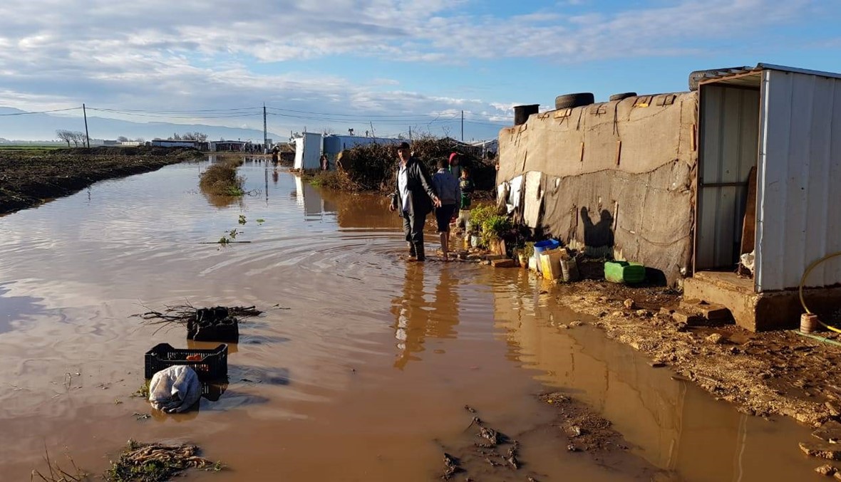 الأمطار ترفع منسوب مياه الأنهر في عكار... بيوت بلاستيكية خُرّبت والشكوى تتكرّر
