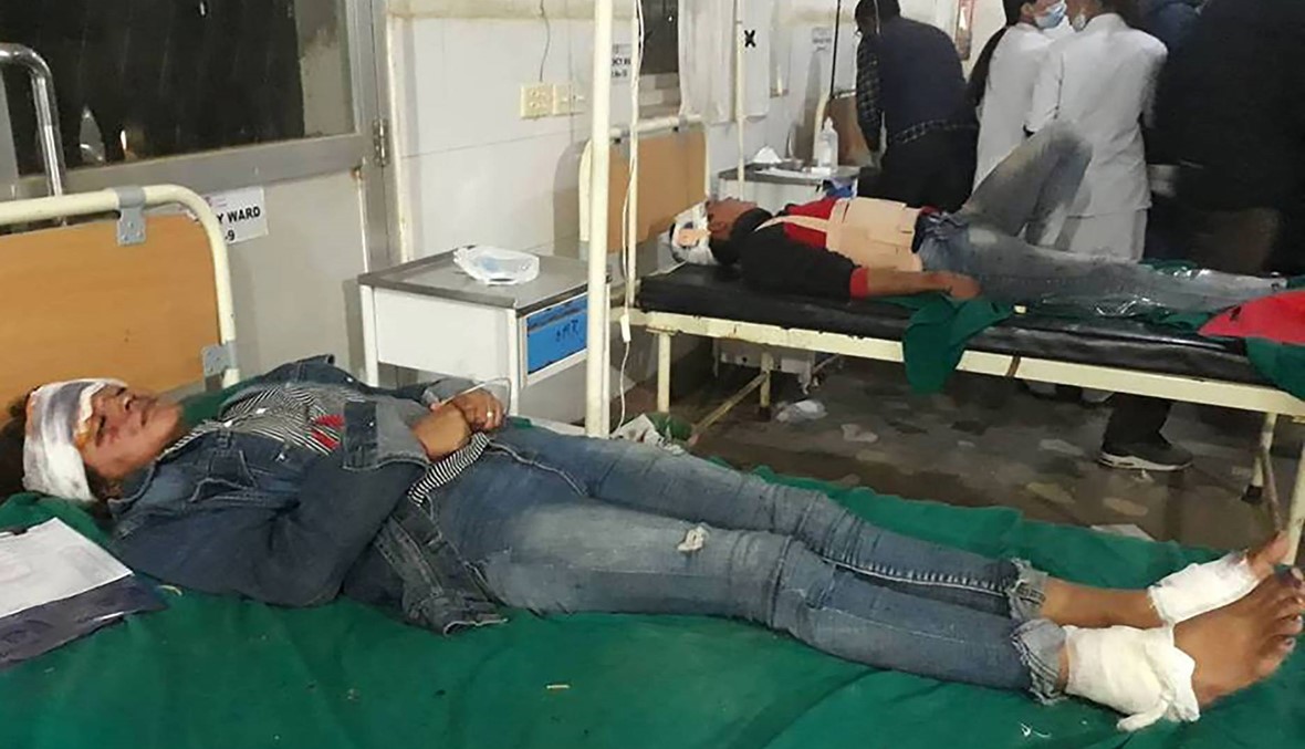 23 قتيلاً في حادث حافلة مدرسية في نيبال