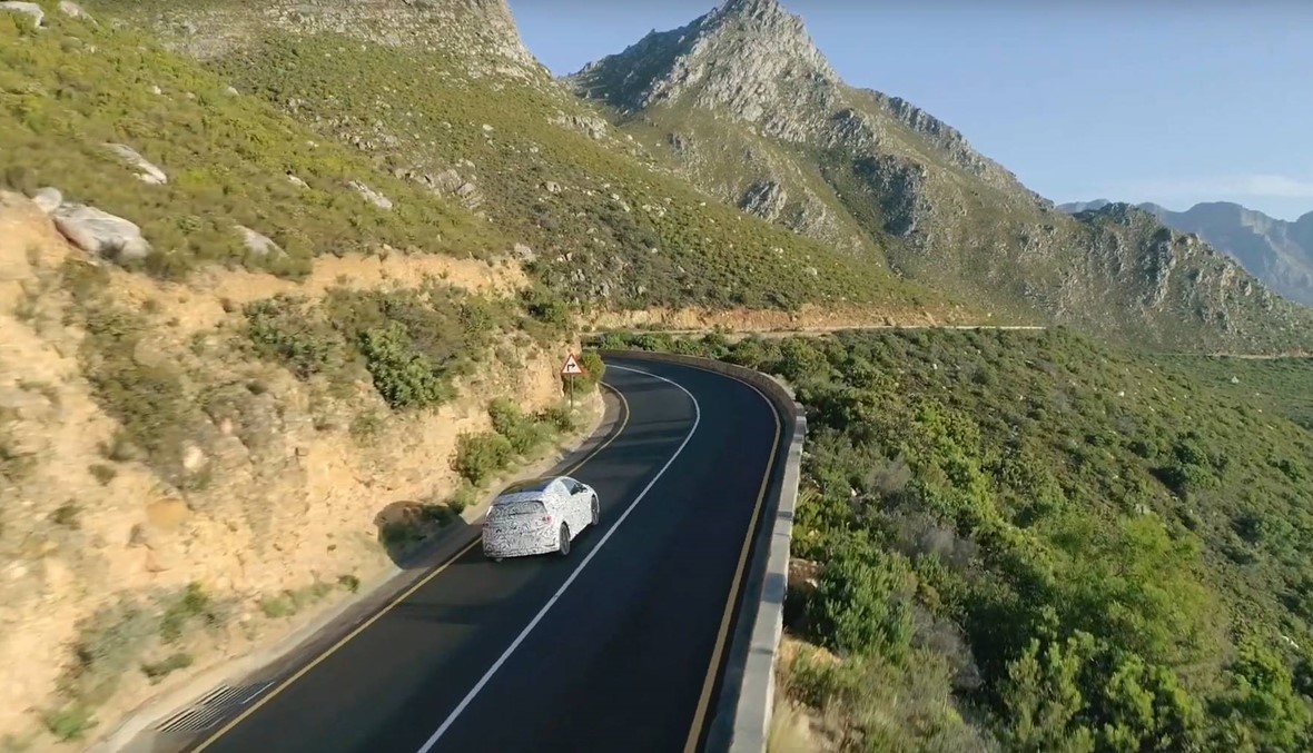 بالفيديو والصور: سيارة فولكسفاغن الجديدة بتصميم خيالي!
