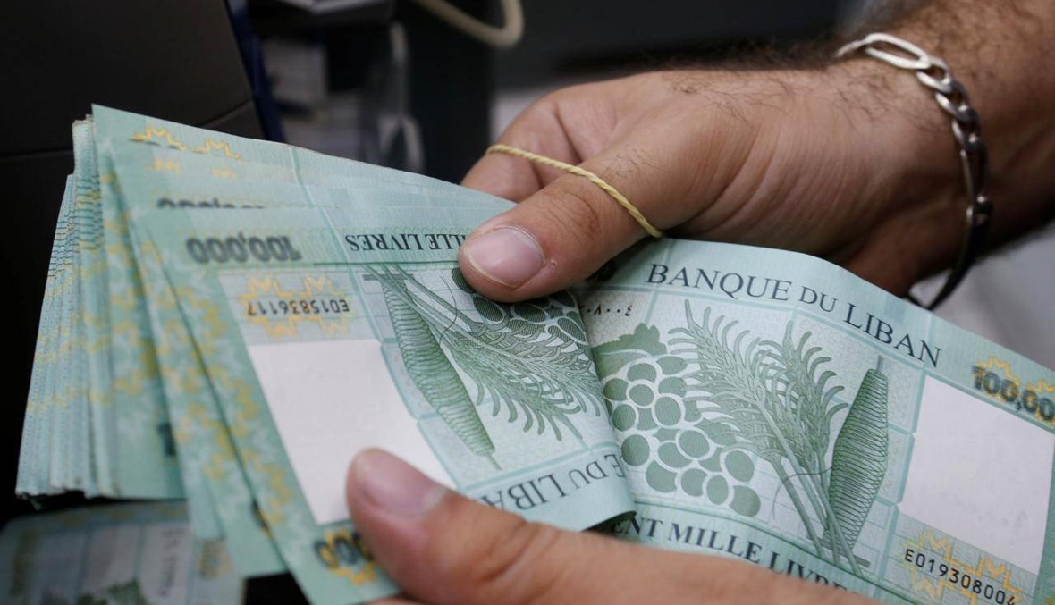 أيهما أفضل: رفع الفوائد أو اكتتاب مصرف لبنان بالسندات؟