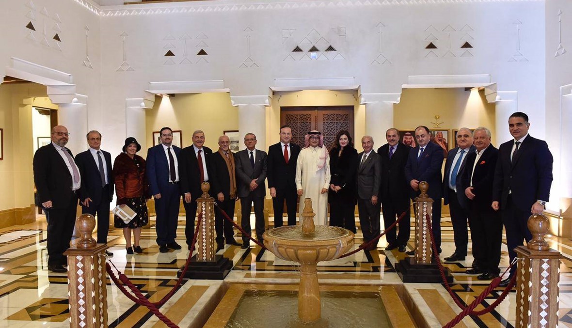 بخاري: هذا ما سيجري فور تأليف الحكومة