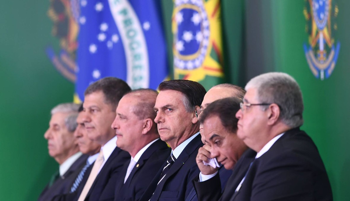 "دعاه الله واختاره الشعب"... حكومة بولسونارو تتولّى مهمّاتها في البرازيل