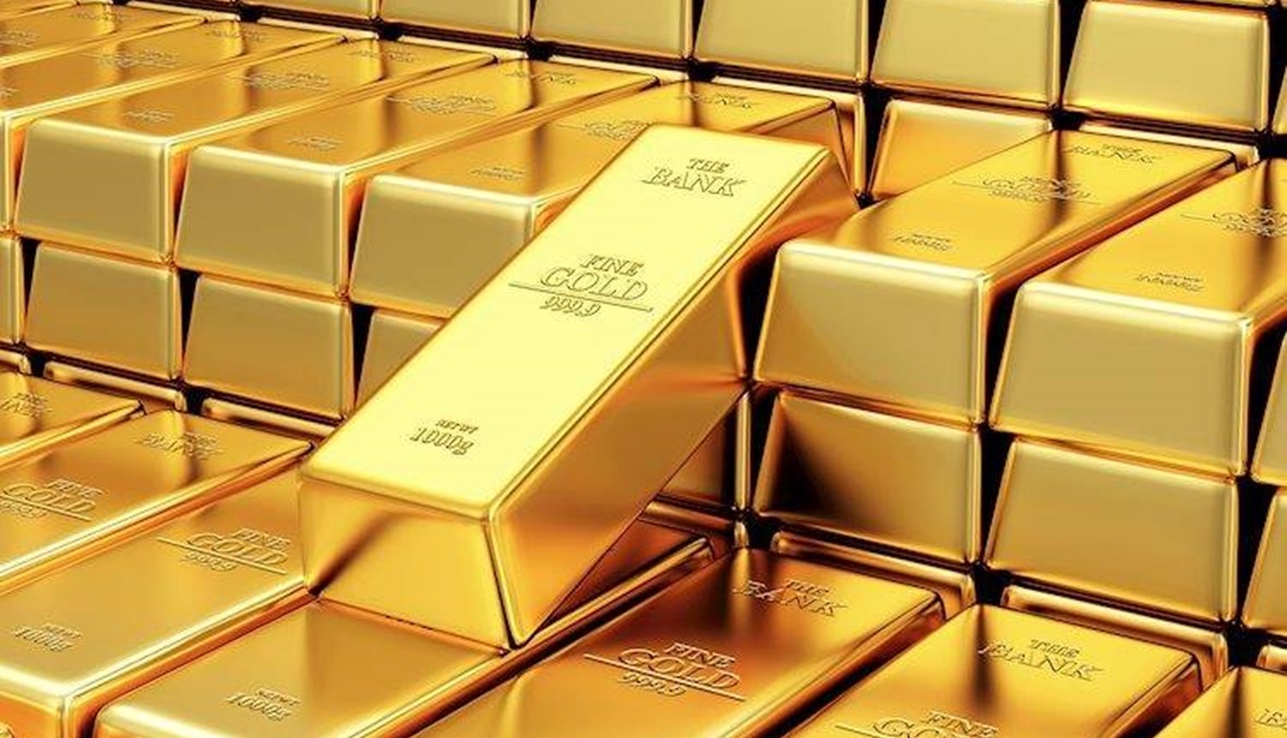 الذهب يصعد مع تراجع الدولار لكن ارتفاع الأسهم يكبح المكاسب
