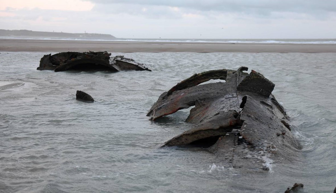 حطام غواصة غارقة قبل مئة سنة يظهر على سواحل شمال فرنسا