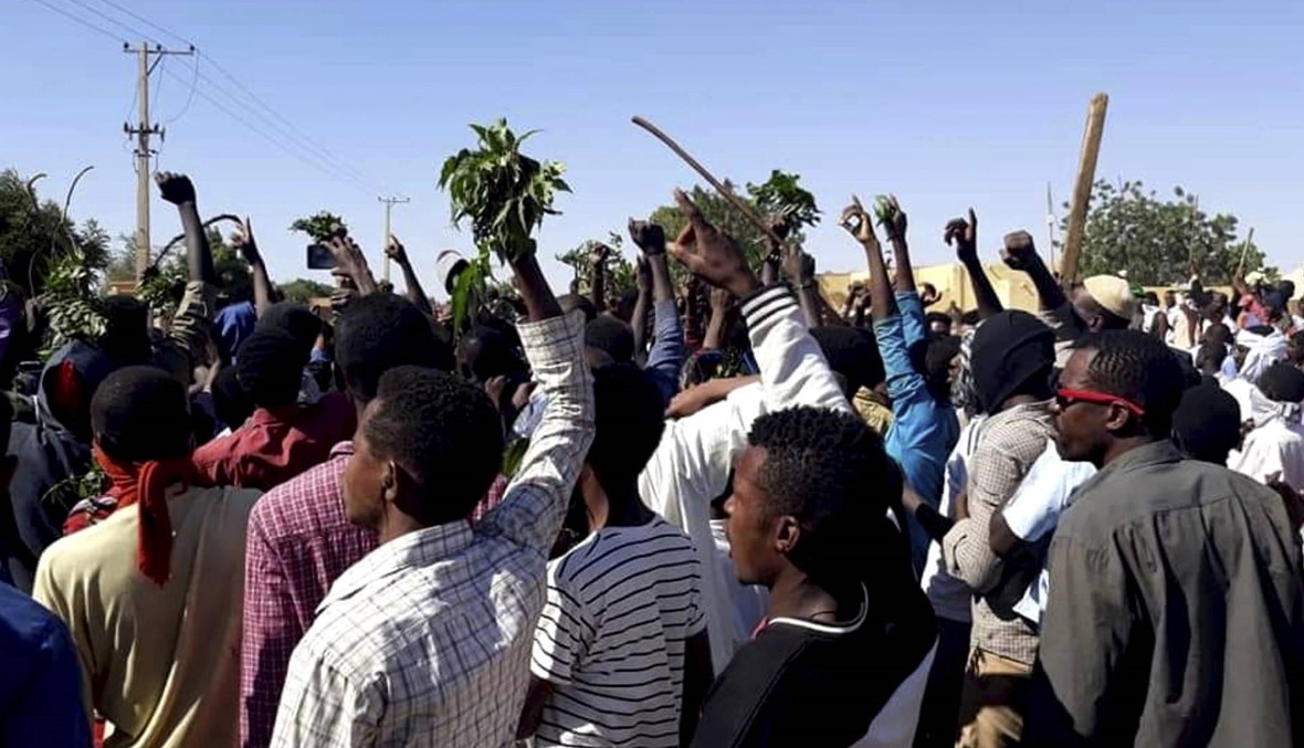 دعوات لاحتجاجات جديدة في السودان تشمل دارفور المُمزق بالحرب
