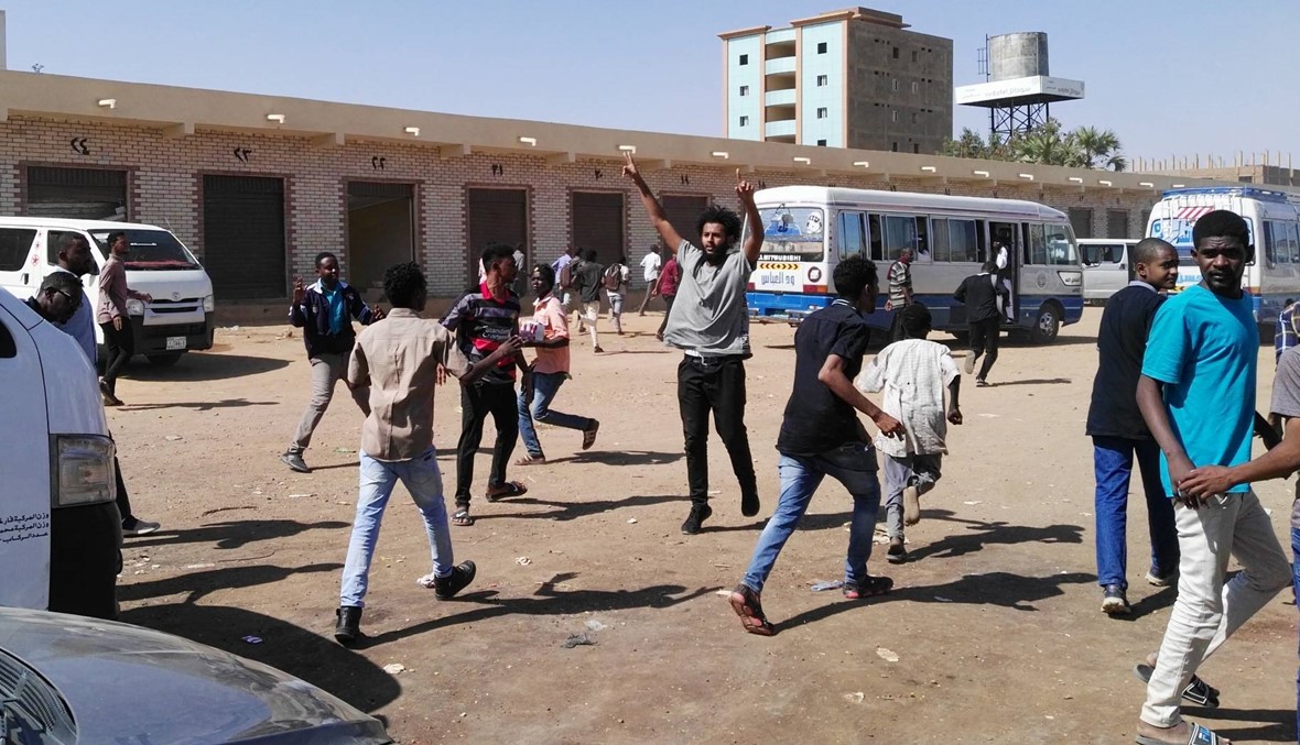 تظاهرات في الخرطوم وغاز مسيل للدموع: الاحتجاجات في السودان تمتدّ إلى دارفور