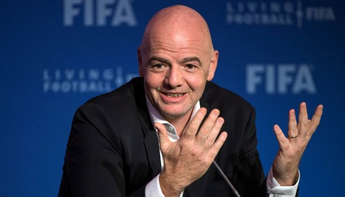 قرار زيادة عدد منتخبات مونديال 2022 على طاولة "فيفا"