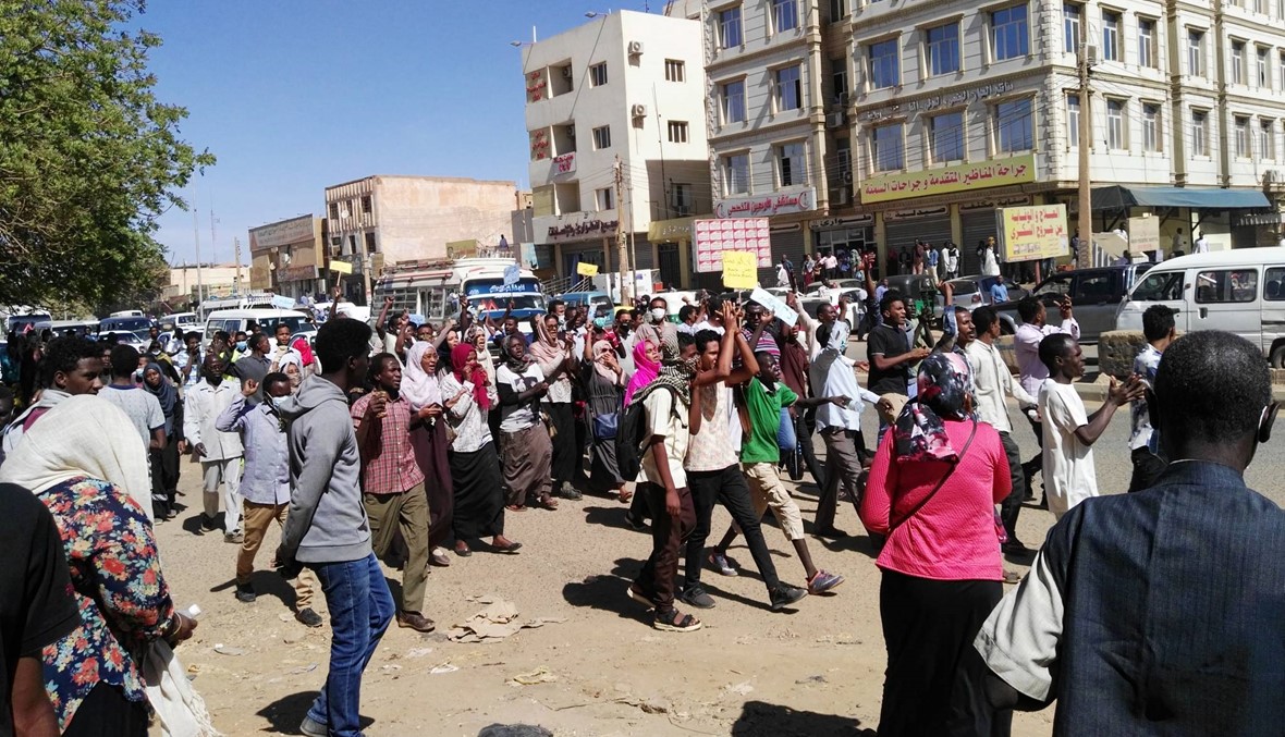 تظاهرات في السودان: الشرطة تطلق الغاز المسيل للدموع على محتجّين في أم درمان