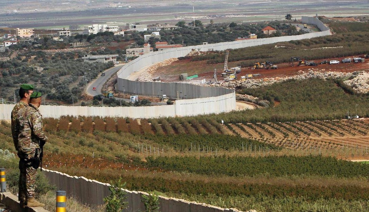 إسرائيل تواصل تحدي لبنان ببناء الجدار الفاصل وترقب لتداعيات مواجهتها مع إيران