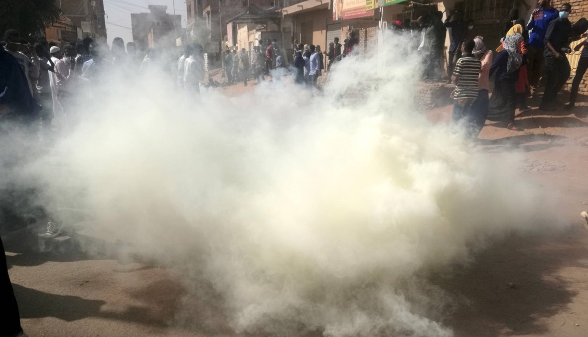 السودان: المعارض المهدي يعلن تأييد "الحراك الشعبي"... "هذا النظام يجب أن يرحل"