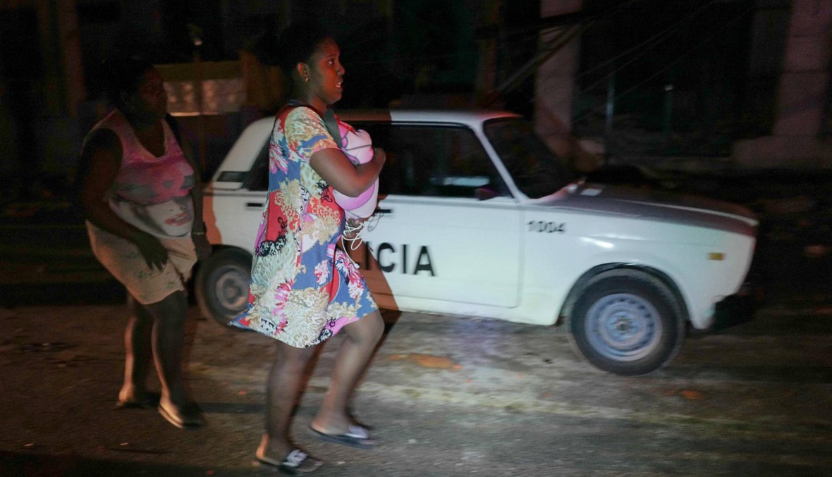 إعصار ضرب العاصمة الكوبية صوته "كهدير محرّك طائرة نفاثة": ثلاثة قتلى و172 جريحاً