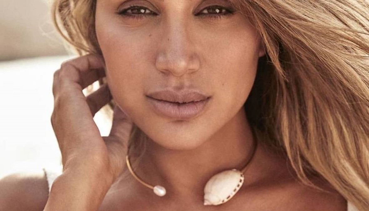 مايا دياب من دون مكياج: "أكشف عن صورتي الحقيقية" (صور)