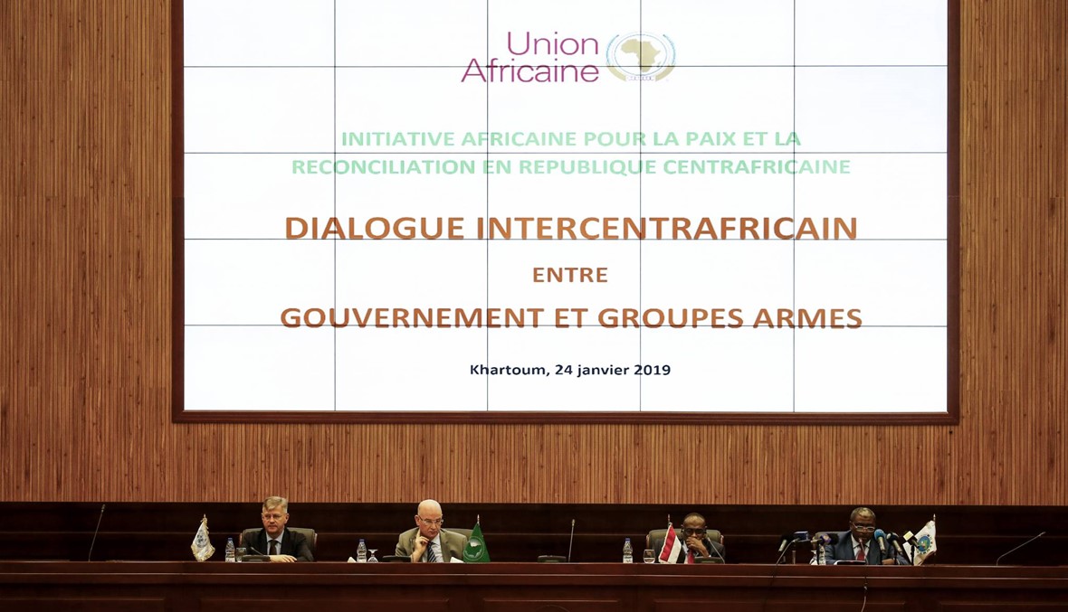 حكومة إفريقيا الوسطى توقّع اتّفاق سلام مع 14 مجموعة مسلّحة