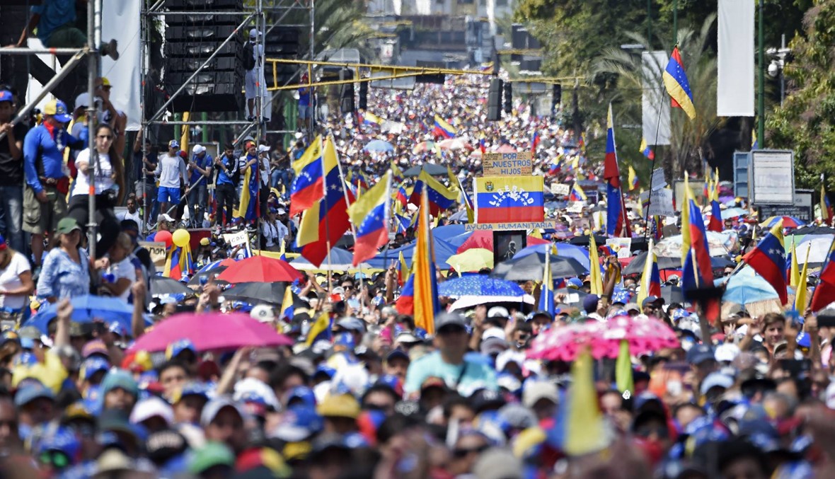 ترامب رفض "طلباً من مادورو للقائه": إرسال قوّات إلى فنزويلا "خيار" مطروح
