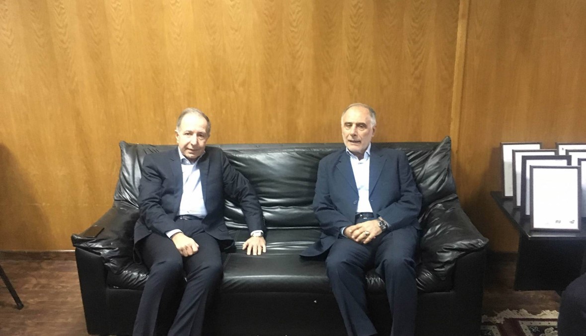 همام وحلبي هنآ فنيش بعودته الى وزارة الشباب والرياضة