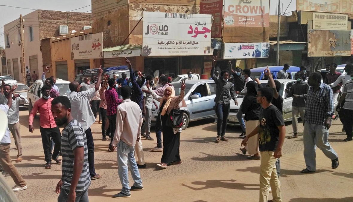 مسيرات احتجاجيّة جديدة في الخرطوم: سودانيّون هتفوا "حرية سلام عدالة"
