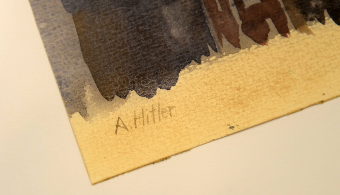 لوحات منسوبة لأدولف هتلر في مزاد: ألمانيا تضبط 63 قطعة "لشكوك حول صحّتها"
